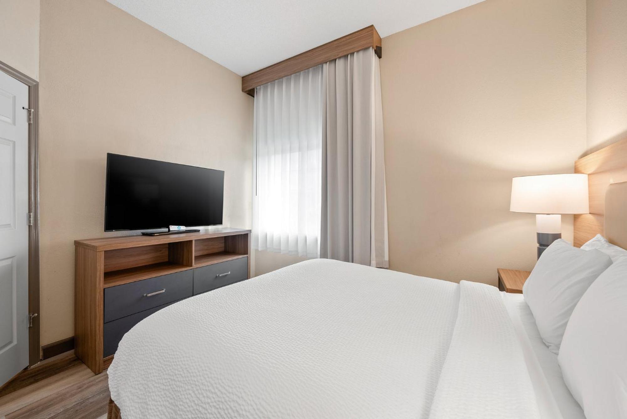 Candlewood Suites Bordentown-Trenton By Ihg Экстерьер фото