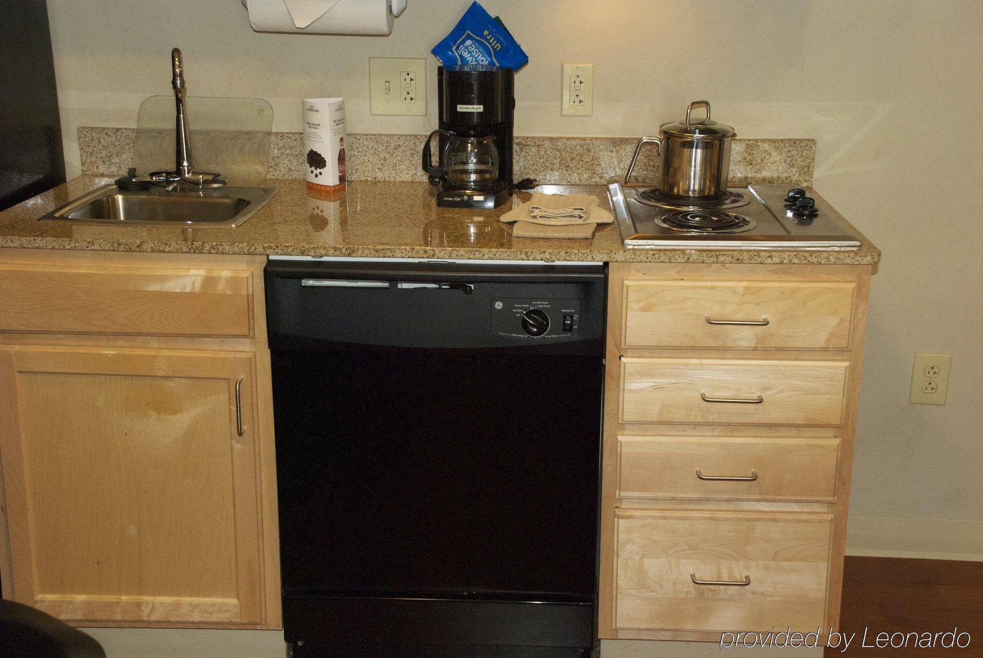 Candlewood Suites Bordentown-Trenton By Ihg Экстерьер фото